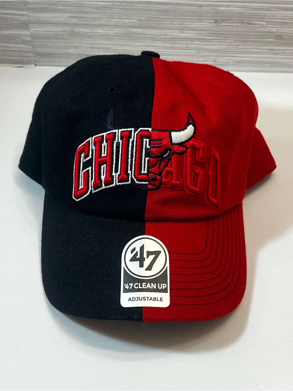 '47 Split Chicago Bulls Black & Red Baseball Cap